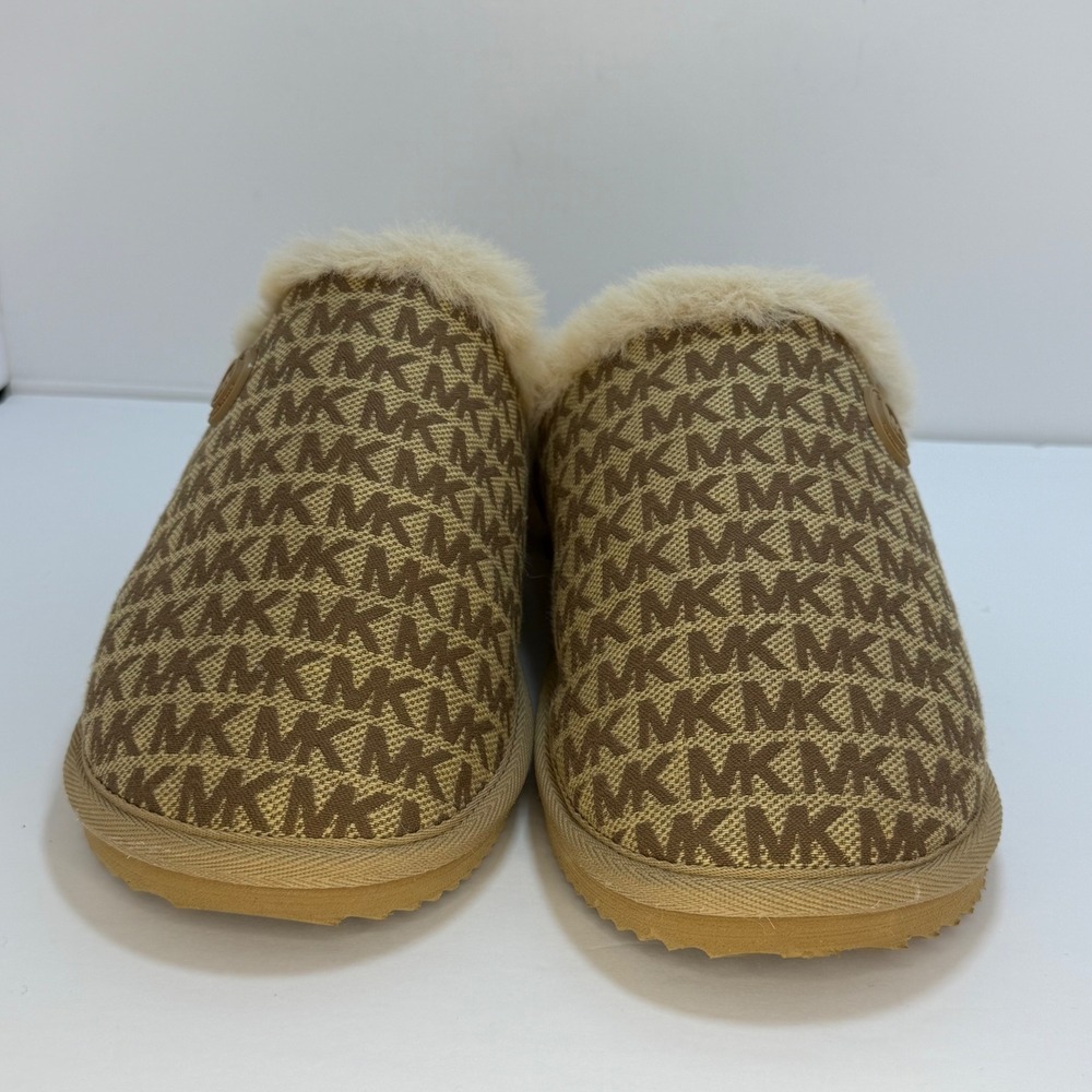 Michael Kors Janice MK Monogram Faux Fur Scuff Slippers Camel Women Size L 9-10